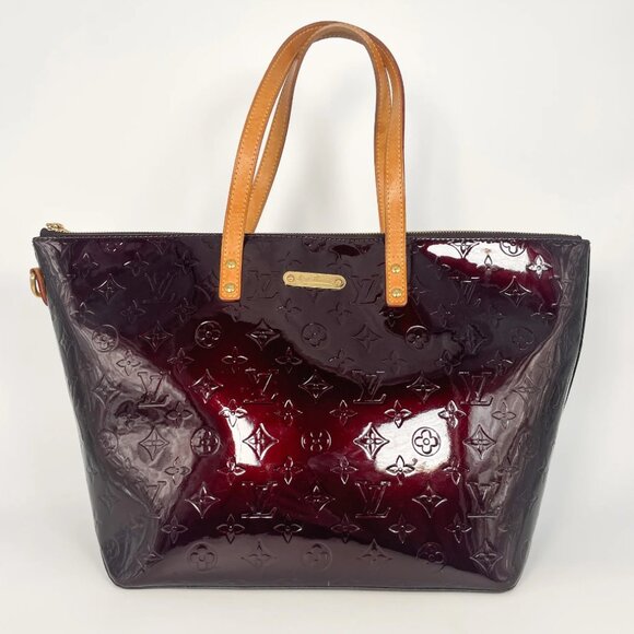LOUIS VUITTON Bellevue Burgundy Patent Leather Tote 640-080425 - Picture 1 of 15
